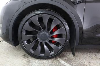 TESLA MODEL Y (Dual Motor) Performance Auto 4WDE 5dr