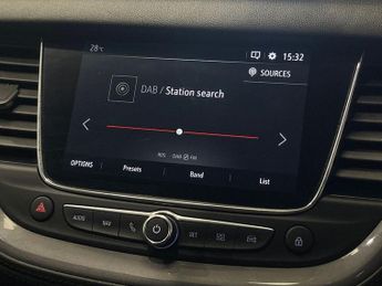 VAUXHALL GRANDLAND X 1.2 Turbo SRi Nav SUV 5dr Petrol Auto Euro 6 (s/s) (130 ps)