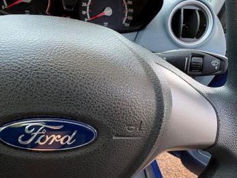 FORD FIESTA 1.4 TDCi Edge Hatchback 3dr Diesel Manual (110 g/km, 67 bhp)