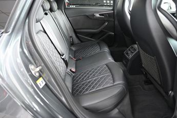AUDI S4 AVANT 3.0 TFSI V6 Estate 5dr Petrol Tiptronic quattro Euro 6 (s/s) (35