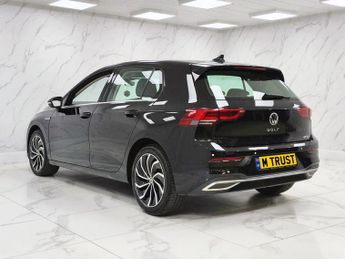 VOLKSWAGEN GOLF 1.5 eTSI MHEV Style Hatchback 5dr Petrol Hybrid DSG Euro 6 (s/s)