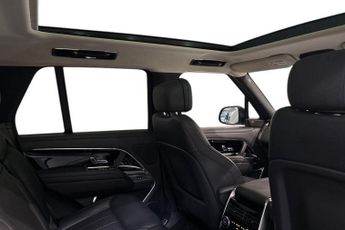 LAND ROVER RANGE ROVER 3.0 P400 MHEV HSE SUV 5dr Petrol Auto 4WD Euro 6 (s/s) (400 ps) 