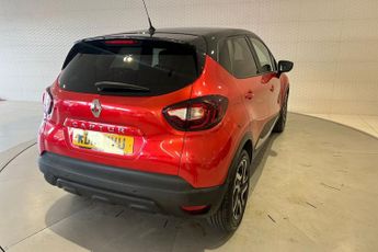 RENAULT CAPTUR 1.5 dCi ENERGY Iconic SUV 5dr Diesel EDC Euro 6 (s/s) (90 ps) Re