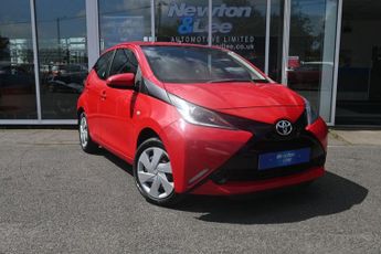 Toyota AYGO 1.0 VVT-i x-play Hatchback 5dr Petrol Manual Euro 5 Euro 5 (68 p