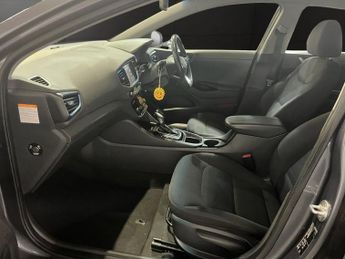 HYUNDAI IONIQ 1.6 h-GDi Premium Hatchback 5dr Petrol Hybrid DCT Euro 6 (s/s) (