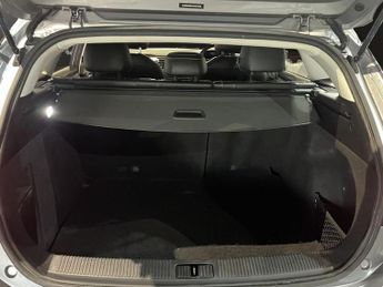 MG MG5 52.5kWh Exclusive Estate 5dr Electric Auto (156 ps)