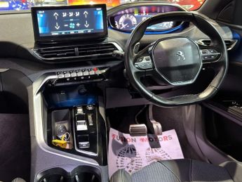 PEUGEOT 3008 1.5 BlueHDi Allure Premium + SUV 5dr Diesel EAT Euro 6 (s/s) (13
