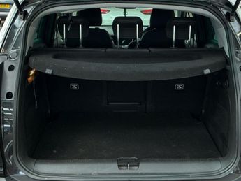 VAUXHALL CROSSLAND 1.2 Turbo Ultimate SUV 5dr Petrol Auto Euro 6 (s/s) (130 ps)