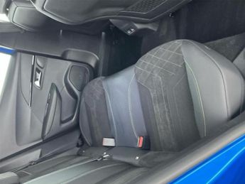 PEUGEOT E-2008 50kWh GT SUV 5dr Electric Auto (7kW Charger) (136 ps)