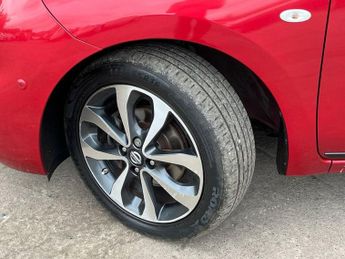 NISSAN MICRA 1.2 DIG-S Tekna Hatchback 5dr Petrol CVT Euro 5 (s/s) (98 ps)