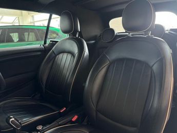 MINI CONVERTIBLE 1.5 Cooper Convertible 2dr Petrol Steptronic Euro 6 (s/s) (136 p
