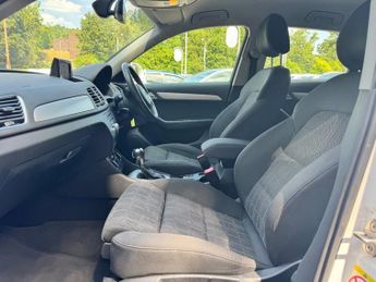 AUDI Q3  AUDI Q3 TFSI SPORT 150BHP S TRONIC AUTOMATIC 5 DOOR 