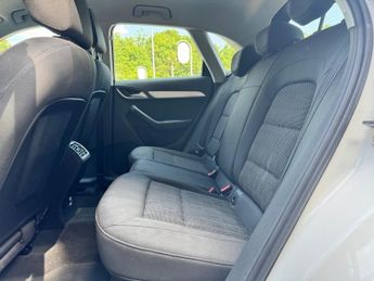 AUDI Q3  AUDI Q3 TFSI SPORT 150BHP S TRONIC AUTOMATIC 5 DOOR 