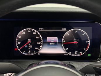 MERCEDES-BENZ E CLASS 2.0 E220d AMG Line Cabriolet 2dr Diesel G-Tronic+ 4MATIC Euro 6 