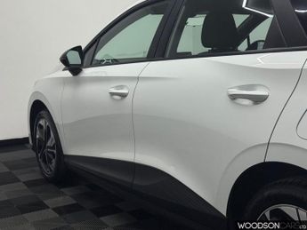 MG Mg4 51kWh SE Hatchback 5dr Electric Auto (170 ps)