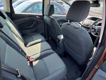 FORD C-MAX 1.6 TDCi Titanium MPV 5dr Diesel Manual Euro 5 (115 ps)