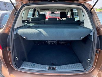 FORD C-MAX 1.6 TDCi Titanium MPV 5dr Diesel Manual Euro 5 (115 ps)
