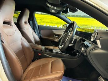 MERCEDES-BENZ CLA 1.3 CLA250e 15.6kWh AMG Line (Premium) Coupe 4 Door Petrol Autom