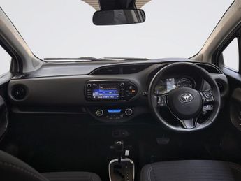 TOYOTA YARIS 1.5 VVT-h Icon Hatchback 5dr Petrol Hybrid E-CVT Euro 6 (s/s) (1