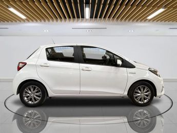 TOYOTA YARIS 1.5 VVT-h Icon Hatchback 5dr Petrol Hybrid E-CVT Euro 6 (s/s) (1