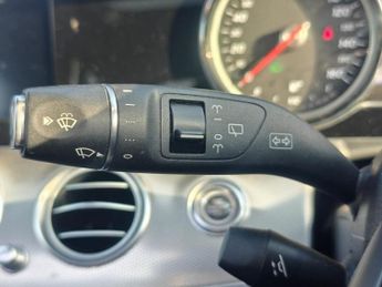 MERCEDES-BENZ E CLASS 2.0 E220d SE (Premium) Estate 5dr Diesel G-Tronic+ 4MATIC Euro 6