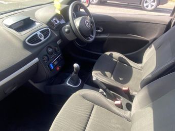 RENAULT CLIO 1.2 Dynamique Hatchback 3dr Petrol Manual Euro 4 (75 ps)