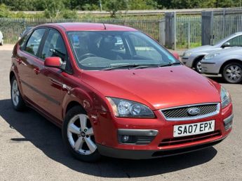 FORD FOCUS 1.6 Zetec Climate Hatchback 5dr Petrol Automatic (184 g/km, 99 b