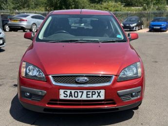 FORD FOCUS 1.6 Zetec Climate Hatchback 5dr Petrol Automatic (184 g/km, 99 b