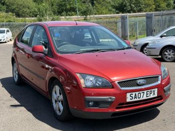 FORD FOCUS 1.6 Zetec Climate Hatchback 5dr Petrol Automatic (184 g/km, 99 b