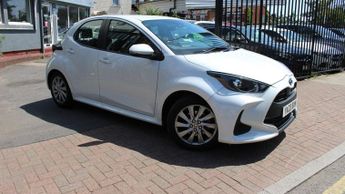Toyota Yaris 1.5 VVT-h Icon Hatchback 5dr Petrol Hybrid E-CVT Euro 6 (s/s) (1