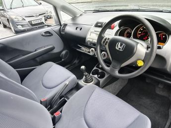 HONDA JAZZ 1.4 i-DSI SE Hatchback 5dr Petrol Manual (137 g/km, 82 bhp)