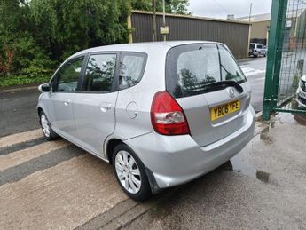 HONDA JAZZ 1.4 i-DSI SE Hatchback 5dr Petrol Manual (137 g/km, 82 bhp)