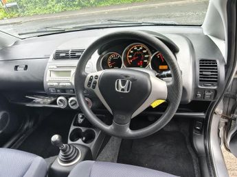 HONDA JAZZ 1.4 i-DSI SE Hatchback 5dr Petrol Manual (137 g/km, 82 bhp)