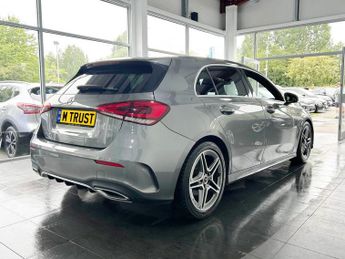 MERCEDES-BENZ A CLASS 2.0 A220d AMG Line Hatchback 5dr Diesel 8G-DCT Euro 6 (s/s) (190