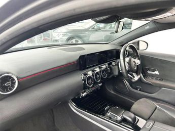 MERCEDES-BENZ A CLASS 2.0 A220d AMG Line Hatchback 5dr Diesel 8G-DCT Euro 6 (s/s) (190