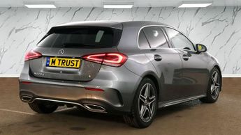 MERCEDES-BENZ A-CLASS 2.0 A220d AMG Line Hatchback 5dr Diesel 8G-DCT Euro 6 (s/s) (190