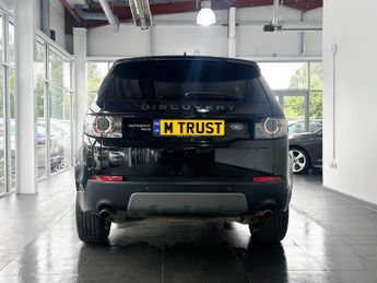 LAND ROVER DISCOVERY SPORT 2.0 TD4 Landmark SUV 5dr Diesel Auto 4WD Euro 6 (s/s) (180 ps) F