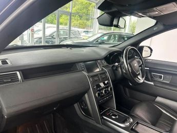 LAND ROVER DISCOVERY SPORT 2.0 TD4 Landmark SUV 5dr Diesel Auto 4WD Euro 6 (s/s) (180 ps) F