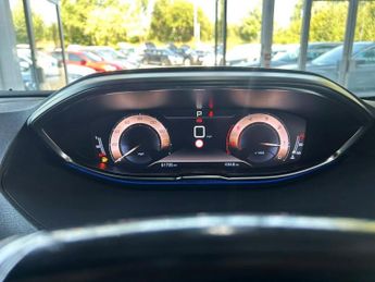 PEUGEOT 3008 2.0 BlueHDi GT SUV 5dr Diesel EAT Euro 6 (s/s) (180 ps) F/S/H X6