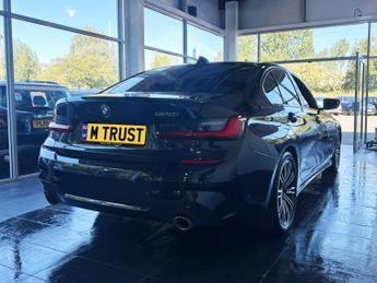 BMW 3 SERIES 2.0 320i M Sport Saloon 4dr Petrol Auto Euro 6 (s/s) (184 ps) F/