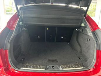 JAGUAR F-PACE 2.0 D180 R-Sport SUV 5dr Diesel Auto AWD Euro 6 (s/s) (180 ps) 1