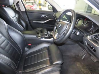 BMW 3 SERIES 2.0 320d Sport Saloon 4dr Diesel Auto Euro 6 (s/s) (190 ps)