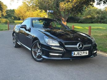 Mercedes SLK 3.5 SLK350 BlueEfficiency AMG Sport Convertible 2dr Petrol G-Tro