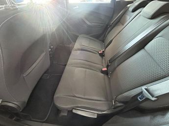 FORD KUGA 2.0 TDCi EcoBlue Zetec SUV 5dr Diesel Powershift AWD Euro 6 (s/s