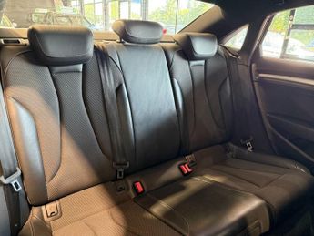AUDI A3 1.6 TDI 30 S line Saloon 4dr Diesel S Tronic Euro 6 (s/s) (116 p