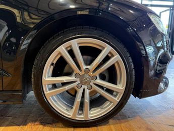 AUDI A3 1.6 TDI 30 S line Saloon 4dr Diesel S Tronic Euro 6 (s/s) (116 p