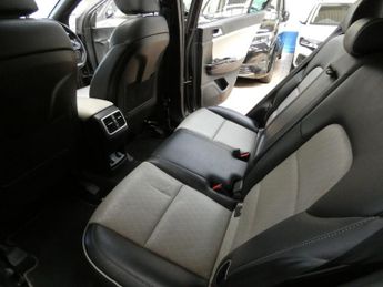 KIA SPORTAGE 1.6 T-GDi GT-Line S SUV 5dr Petrol DCT AWD Euro 6 (s/s) (174 bhp