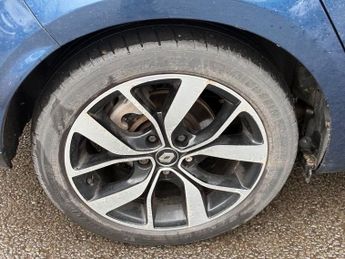 RENAULT MEGANE 1.5 Blue dCi Iconic Hatchback 5dr Diesel Manual Euro 6 (s/s) (11