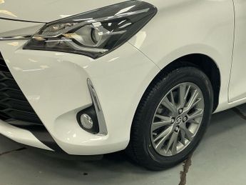TOYOTA YARIS 1.5 VVT-i Icon Hatchback 5dr Petrol Manual Euro 6 (111 ps) - AA 