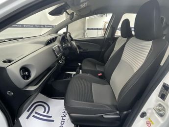 TOYOTA YARIS 1.5 VVT-i Icon Hatchback 5dr Petrol Manual Euro 6 (111 ps) - AA 